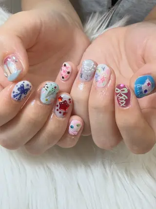 ネイル Kanako 💫のネイルデザイン