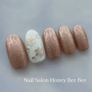 ネイル Nail salon Honey Beeのネイルデザイン