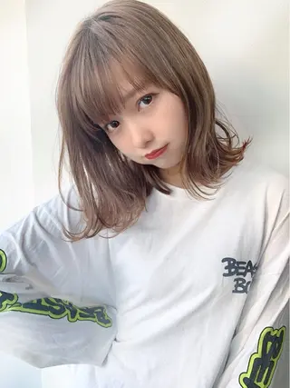 ミディアム カラー ヘアアレンジ 🔥ニュアンス フェザー小林海斗🔥のヘアスタイル