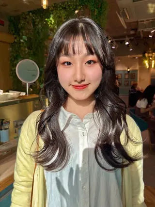 ロング カラー ブリーチなしW 🩷髪質改善/優希のヘアスタイル