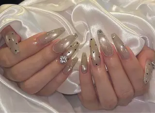 ネイル Lenie Nail Salonのネイルデザイン
