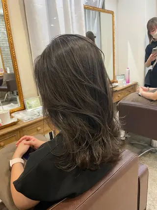 セミロング カラー ヘアアレンジ 髪質改善×レイヤー 🫧松野力也のヘアスタイル