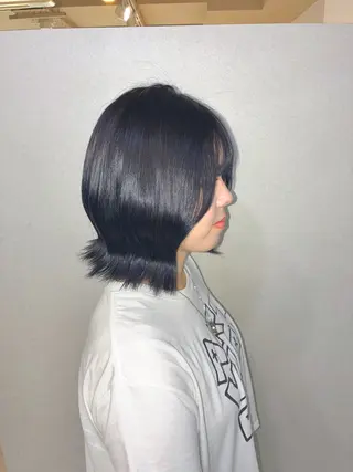 カラー ハナダ メイのヘアスタイル