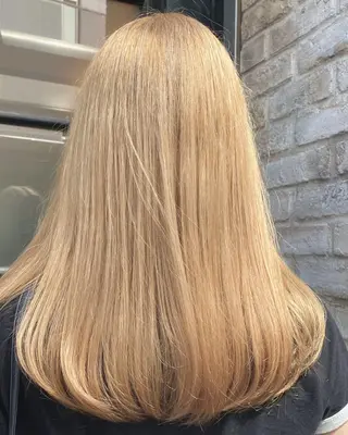 カラー ブリーチカラー⸜♡⸝ クルミ🐍のヘアスタイル