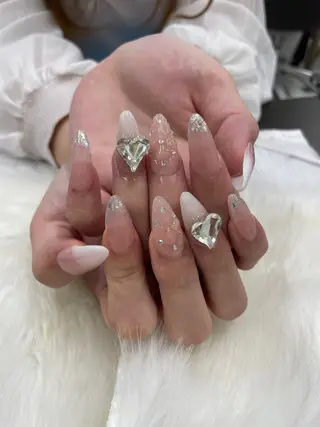 ネイル アクア ライズのネイルデザイン