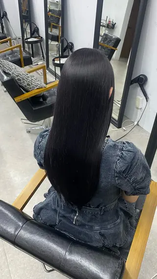 ロング 太田 すず香のヘアスタイル