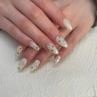 ネイル 💖𝓜𝓲𝓸 /7月予約受付中💖のネイルデザイン