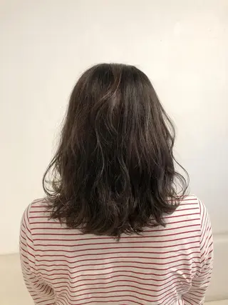セミロング カラー 石井 佑樹のヘアスタイル