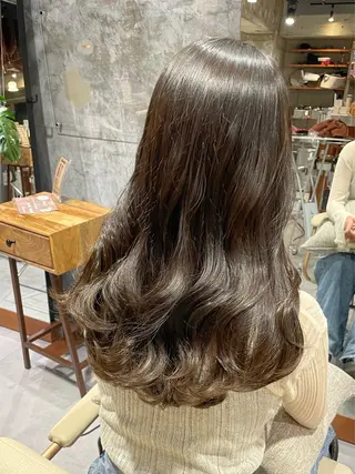 カラー 相宮 優羽のヘアスタイル