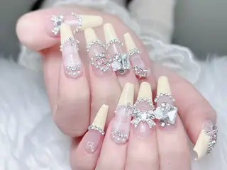 ネイル MoMoA Nail ネイル長さ出し専門店のネイルデザイン