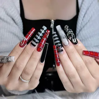 ネイル Julli NailStudioのネイルデザイン