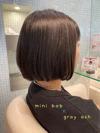 ショート カラー 安永 里帆のヘアスタイル