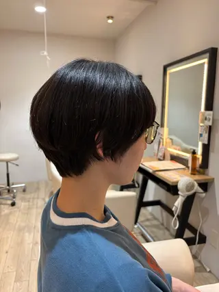 ショート 梅沢 優羽のヘアスタイル