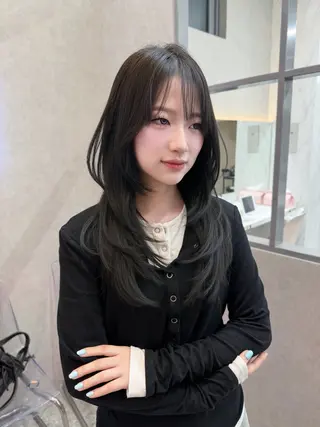 セミロング MOE 福岡韓国ヘア✧︎のヘアスタイル