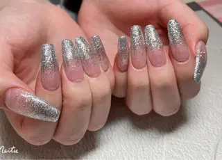 ネイル Sincerely シンシアリー🌈のネイルデザイン