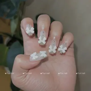 ネイル Yuri.nail studioのネイルデザイン