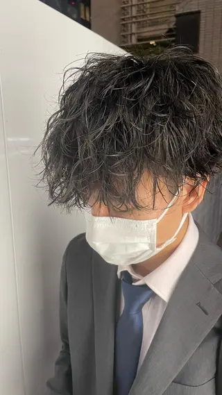 パーマ メンズ メンズパーマ 🌫デザインカラーのヘアスタイル