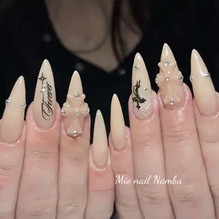 ネイル Mio nail Osakaのネイルデザイン