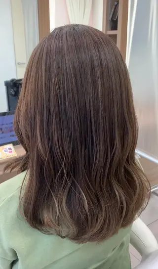セミロング 🫧岩﨑 幸恵🧸🫧のヘアスタイル
