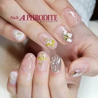 ネイル Nail  Aphroditeのネイルデザイン