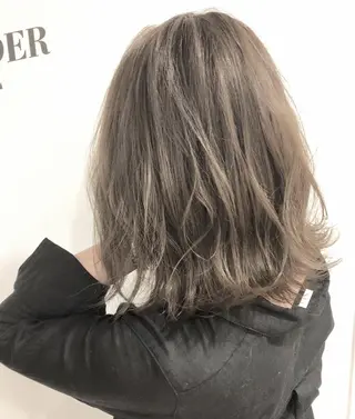 カラー 夜23時まで予約🉑 reverieあきらのヘアスタイル