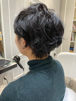 ショート カラー パーマ アンブレラカラー💫 フェイスフレーミングのヘアスタイル