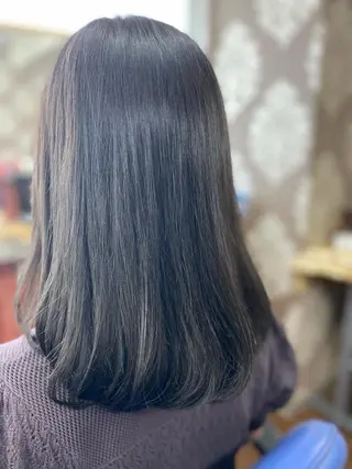 ミディアム masa ディレクターのヘアスタイル