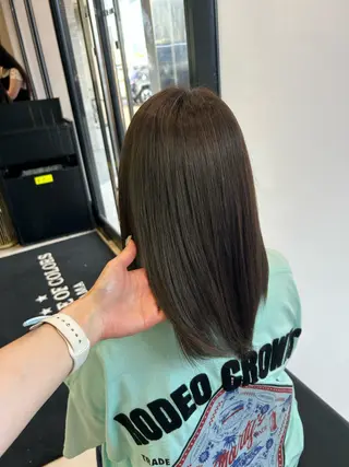 ミディアム カラー ishizuka toaのヘアスタイル