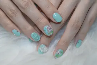 ネイル sakiko ✶のネイルデザイン
