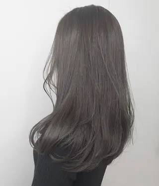 ロング カラー Bonheur umedaのヘアスタイル