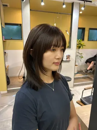 ミディアム カラー hub hair レイヤー/透明感のヘアスタイル