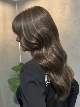 ロング カラー 🤍ハイライト/ レイヤー/銀座🤍のヘアスタイル