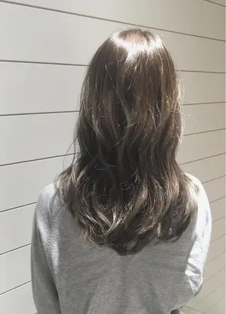 ロング カラー 🍊新宿南口🍊 ERINAのヘアスタイル