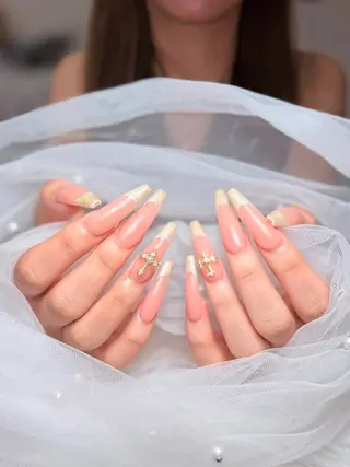 ネイル Cloudy Chan Nailのネイルデザイン