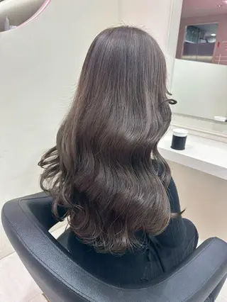 カラー 🪞THEATER 表参道店🩰のヘアスタイル