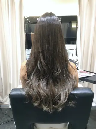 ロング カラー 髪質改善カラー韓国風 レイヤーtudaのヘアスタイル