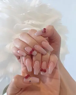 ネイル Blingg NailStudioのネイルデザイン