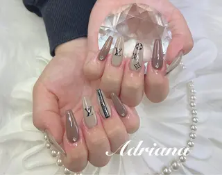 ネイル ADRIANA 大久保駅前徒歩2分のネイルデザイン