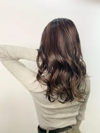 ロング カラー レイヤーカット 赤み消し　店長/大和のヘアスタイル