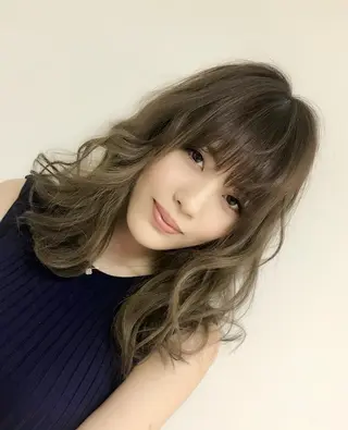 セミロング カラー パーマ ヘアアレンジ ネイル マツエク・マツパ 吉川 宙翔のヘアスタイル