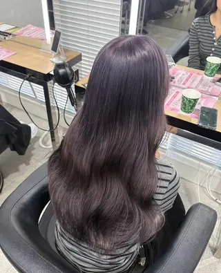ロング miku/ラベンダー 透明感カラー🪻❤︎のヘアスタイル