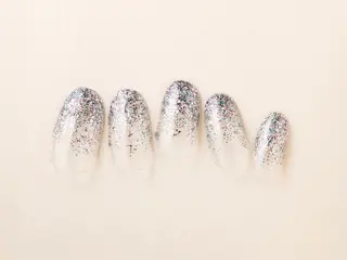 ネイル TiaryNail ERIKAのネイルデザイン