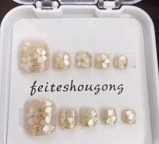 ネイル Your+ nailsalonのネイルデザイン