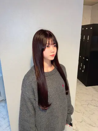 ロング カラー ハナダ メイのヘアスタイル