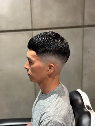 ショート メンズ 岩本 文太のヘアスタイル