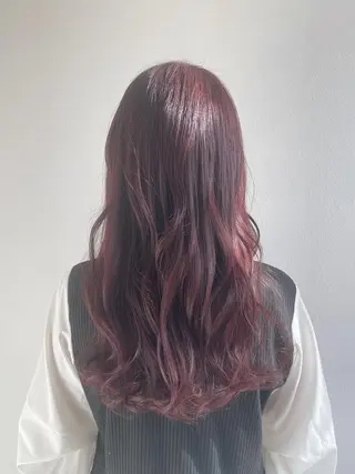 ロング カラー 小川 愛のヘアスタイル