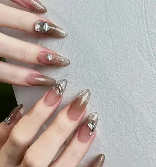 ネイル Queen‘s なんのネイルデザイン