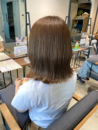 ミディアム カラー レイヤー/大人ボブ| ワタナベ リョウカのヘアスタイル