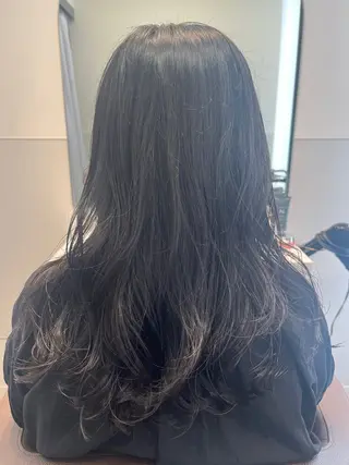 ロング カラー 藤井 仁紀のヘアスタイル
