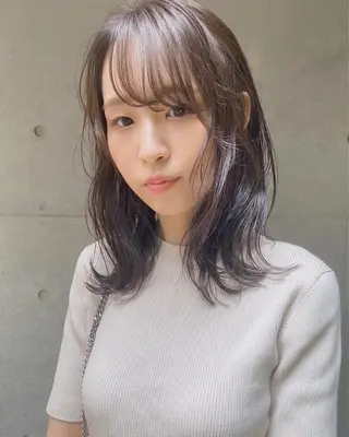 ミディアム カラー パーマ ヘアアレンジ キッズ ネイル マツエク・マツパ 🫧umu.🫧韓国 /レイヤーカットのヘアスタイル